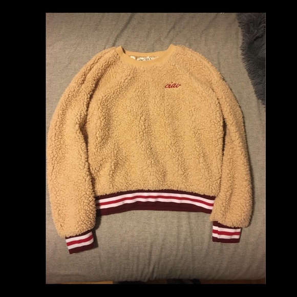 **SOLD**Forever 21 Teddy Sweater - Picture 2 of 5